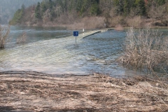 Prelita cesta do vasi Otok