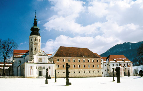 Od Kostanjevice do Pleterij Kostanjeviški samostan