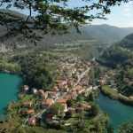 Most na Soči v objemu Soče in Idrijce