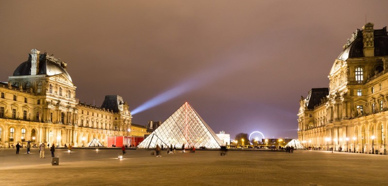 Louvre, Pariz