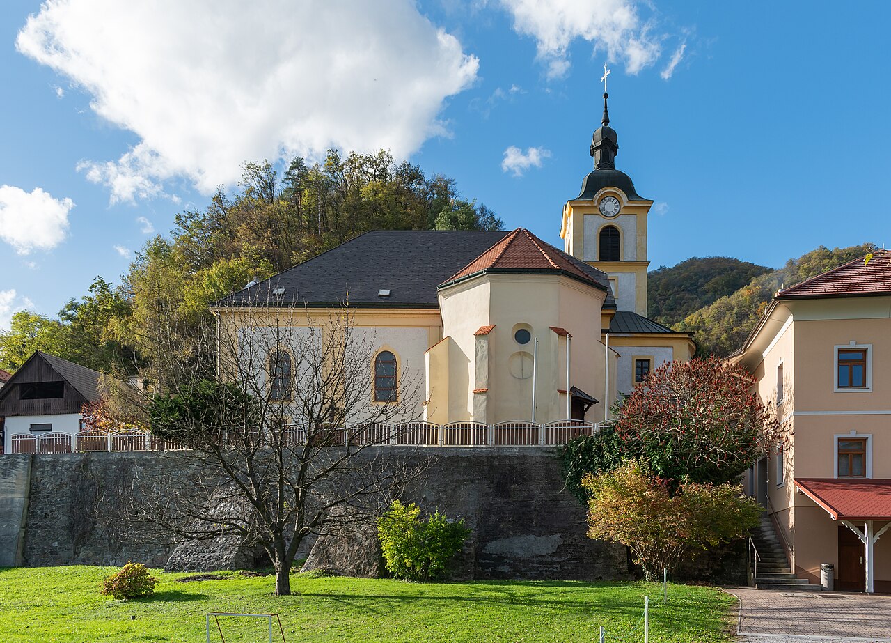 Občina Radeče Župnijska cerkev sv. Petra